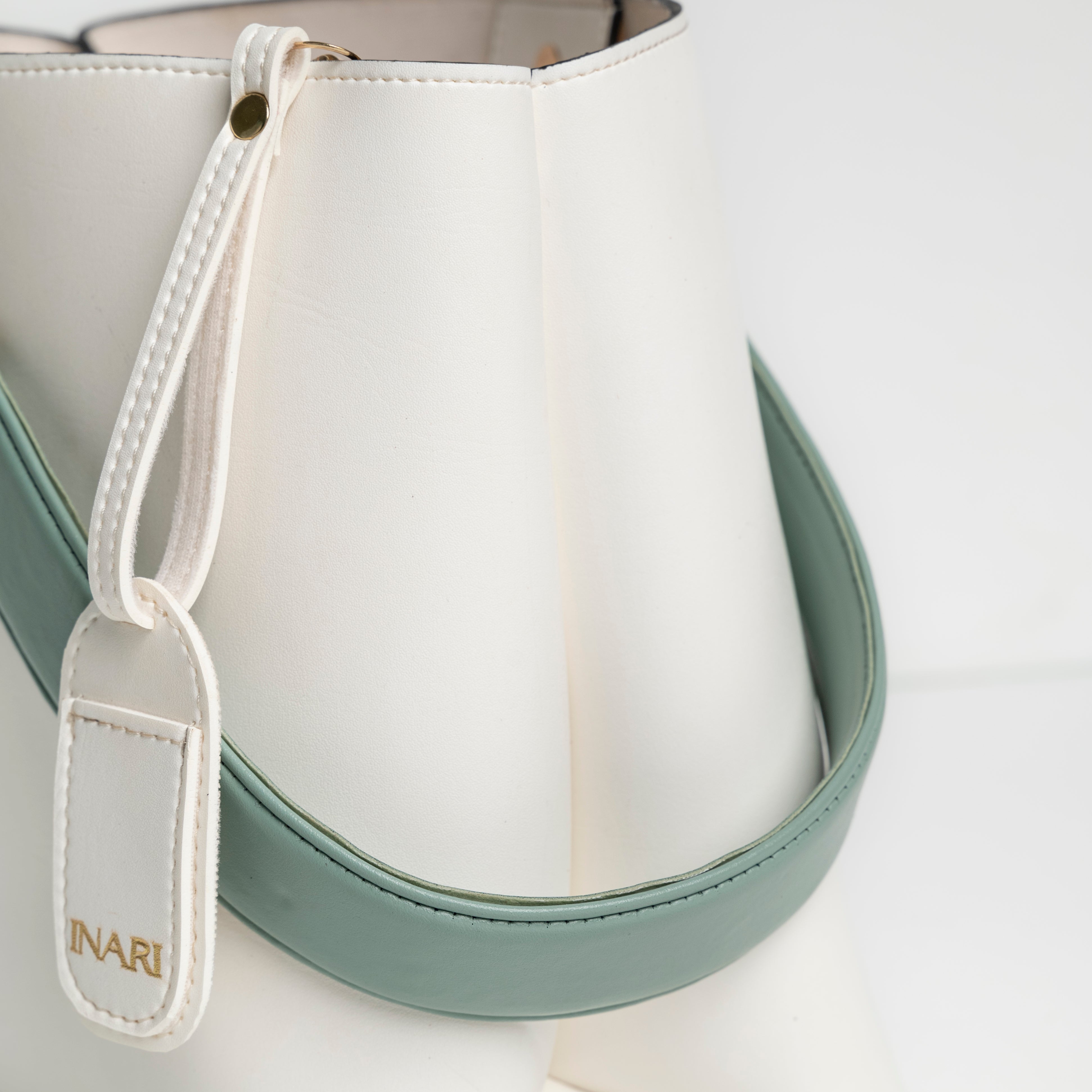 Bucket Bag- White