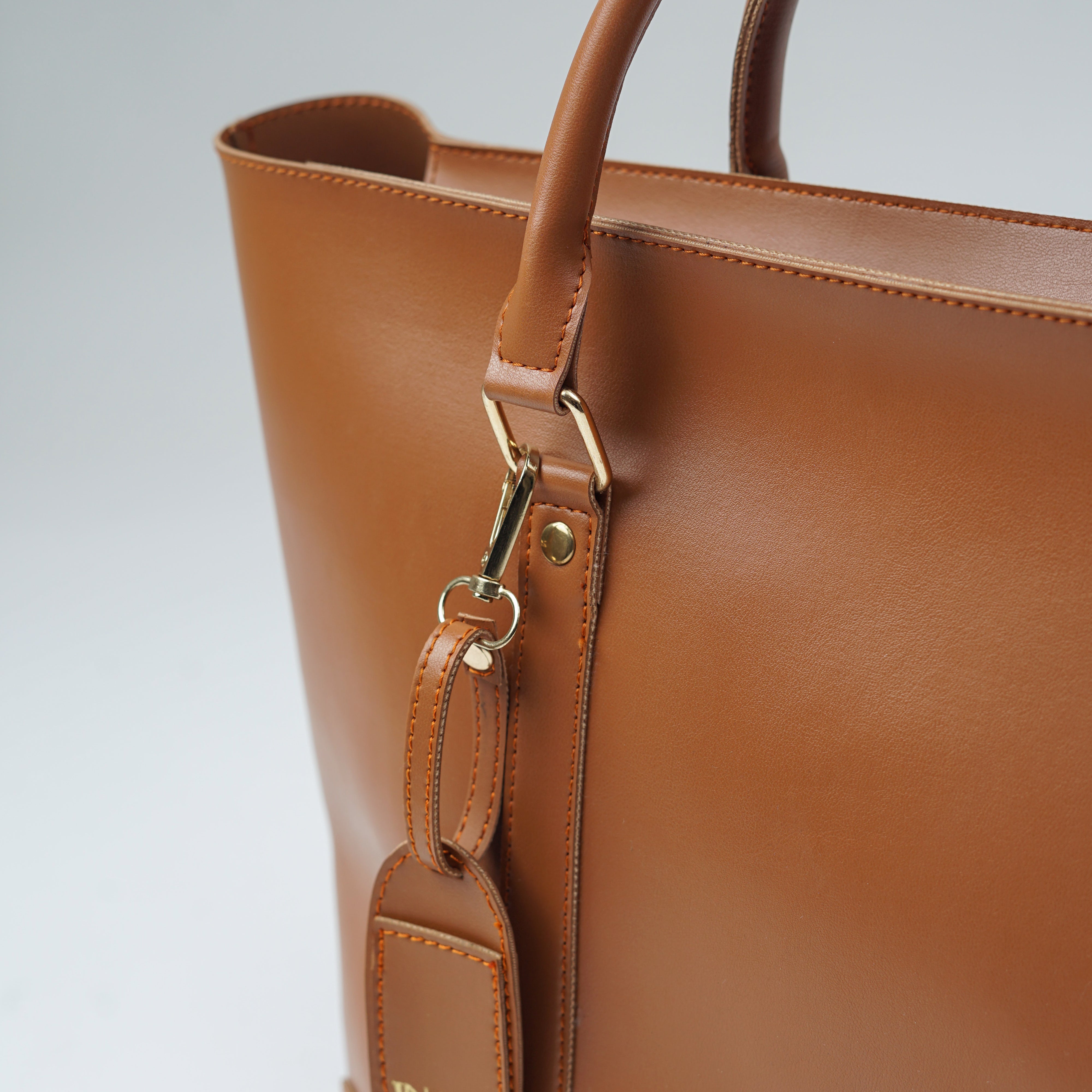 Classic Tote - Brown